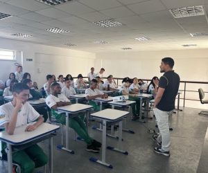 Junior Achievement convida empresários do Piauí a participar do Programa Executivos na Escola
